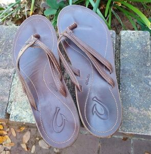 OluKai Brown Leather Sandals